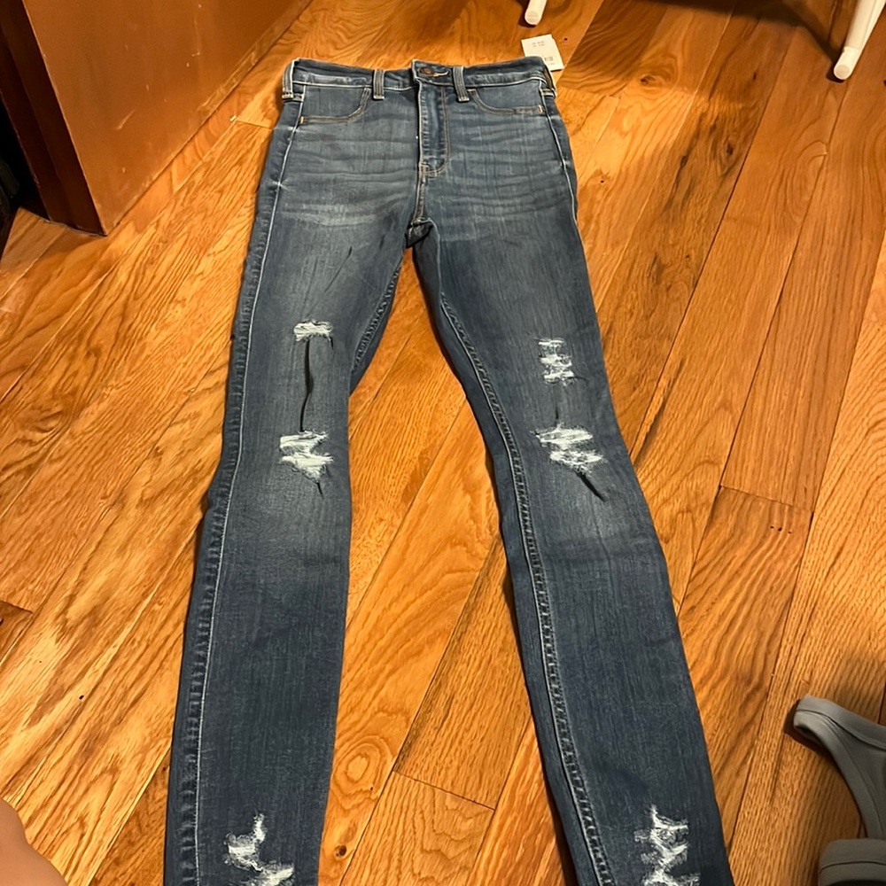 Hollister jeans